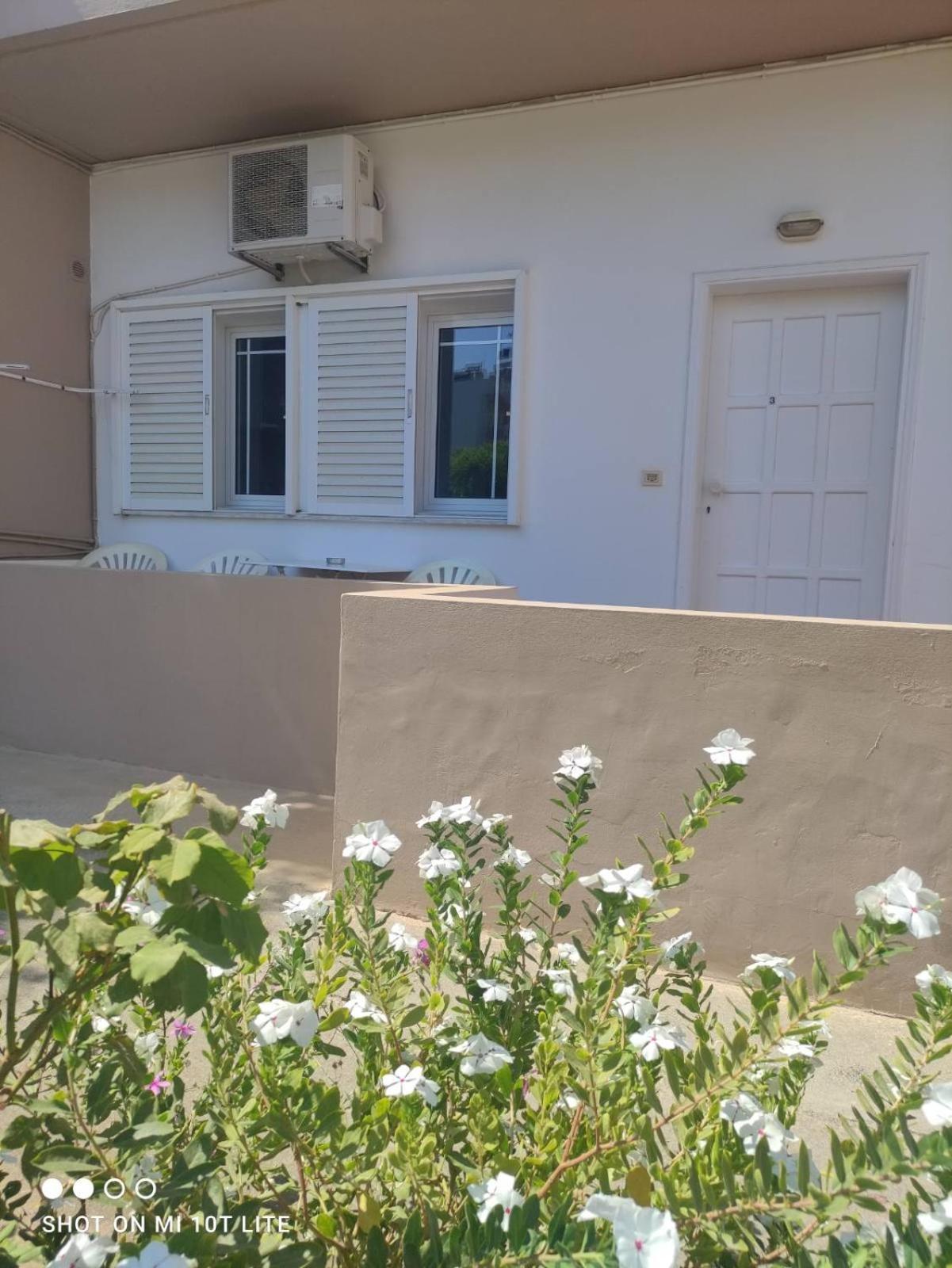 Yannis Apartments Amoudara  Ngoại thất bức ảnh